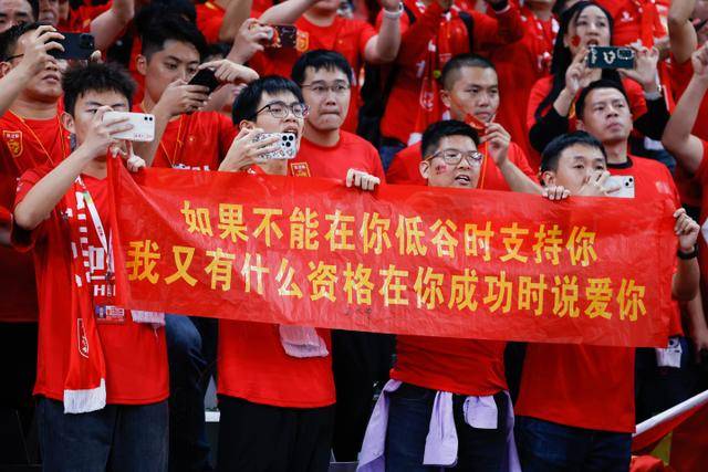 布克职业生涯得分表现之谜